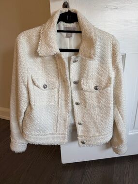 H&M Cream Bouclé Jacket - Women's Textured Button-Front Coat